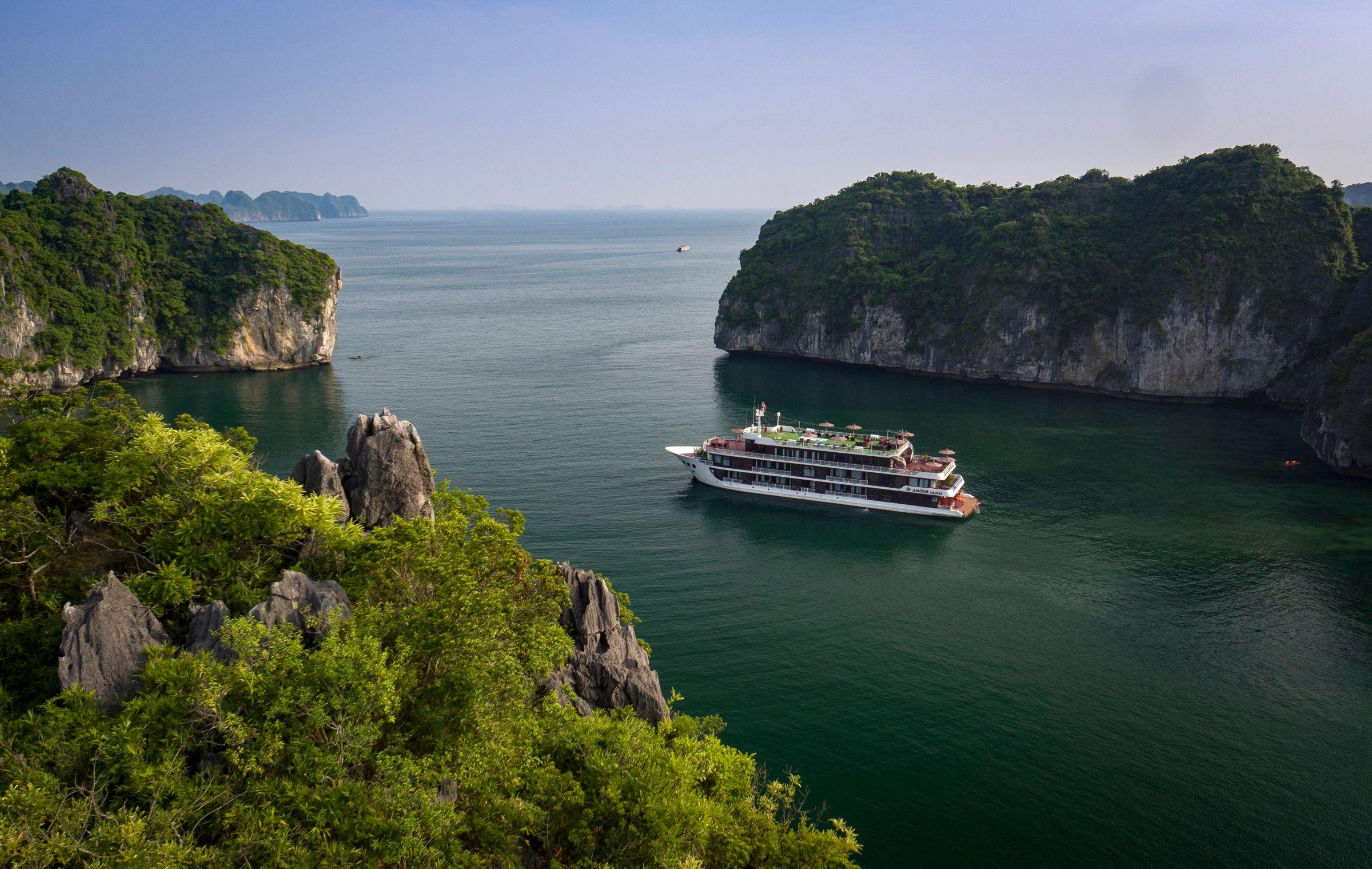 Du thuyền Dora Cruise