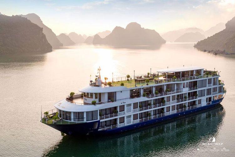 Du thuyền Mon Chéri Cruises